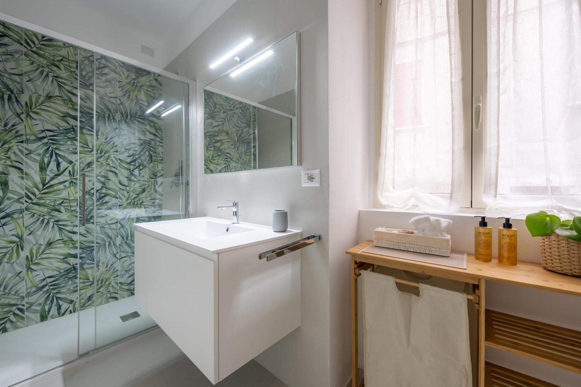 New Stone House Lake View - 1 レッツェノ エクステリア 写真