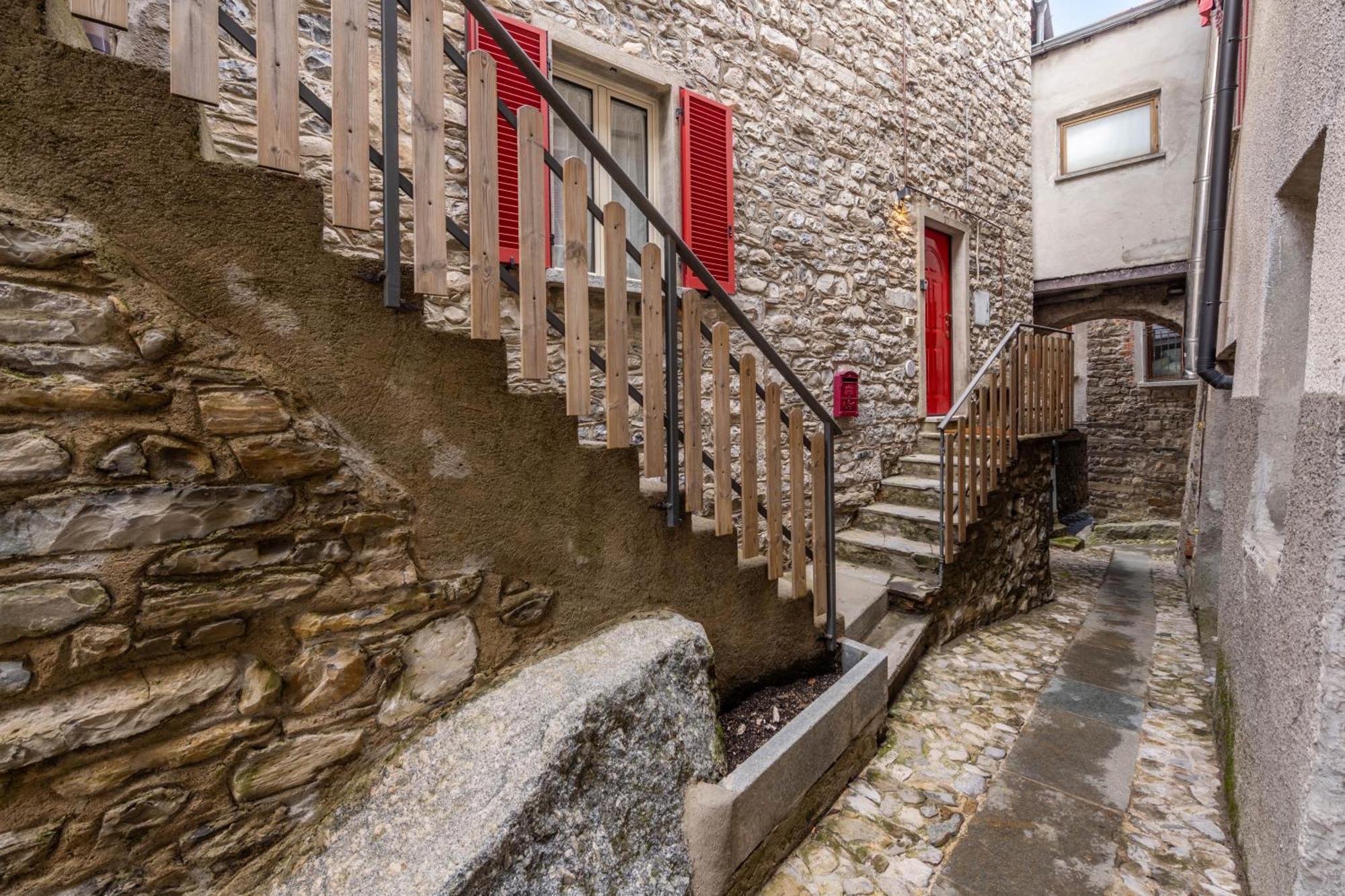 New Stone House Lake View - 1 レッツェノ エクステリア 写真